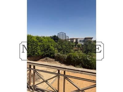 فيلا مستقلة في ليك فيو بمساحات عملاقه و افضل موقع في الكمبوند بسعر مغري - Lake view compound