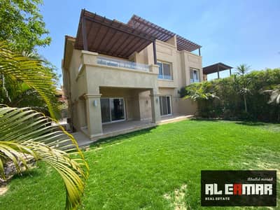 Twin house villa for rent (includes kitchen and AC units) – Al-Hadaba Compound, 6th of October.