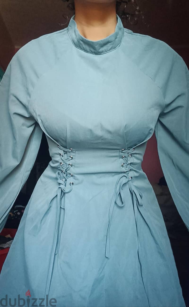 dress 3