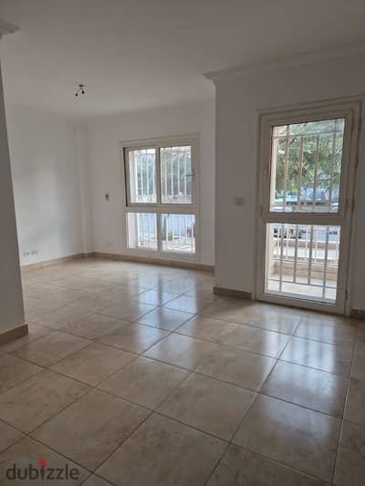 Studio installment over 10 years at the cash price for sale in Madinaty