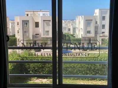 Chalet fully furnished prime location pool view near to sea in Amwaj