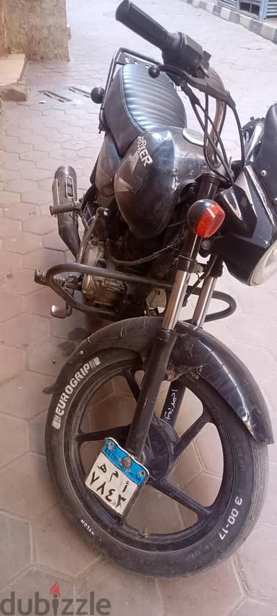 بچاچ بوكسر