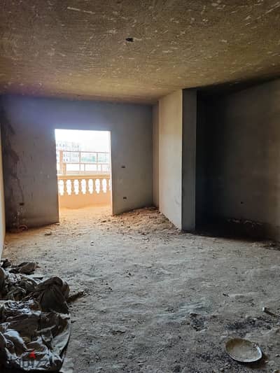 Distinctive ground floor apartment for sale, Area 4, Buildings