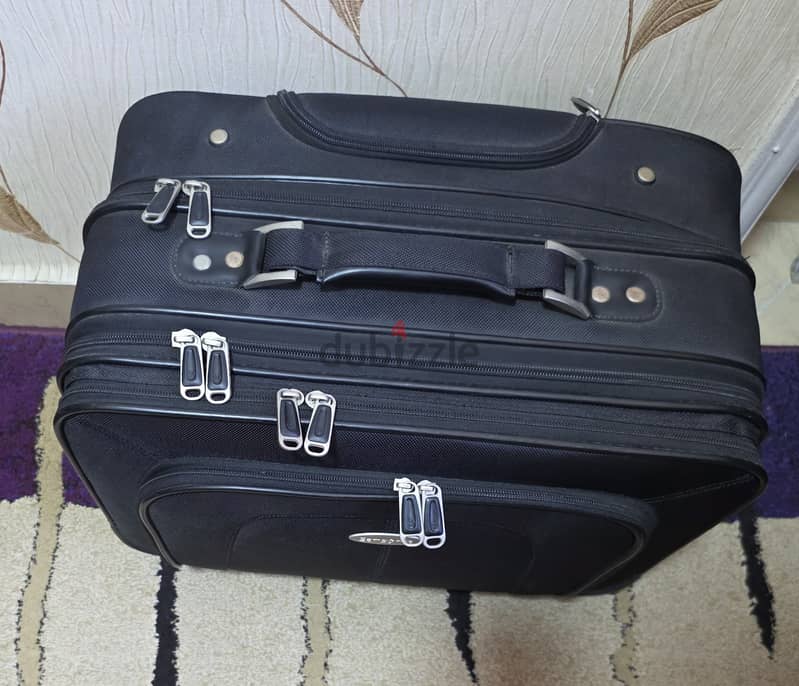 Samsonite 3