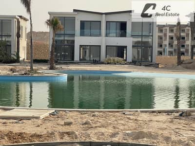 لسرعه البيع شاليه أرضي متشطب بالكامل بفيو مميز 123متر+جاردن 219متر  بأقل سعر في الماركت ريسيل في كالي كوست _Cali Coast بالقرب من البحر