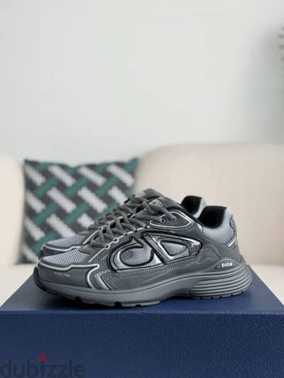 Dior b30