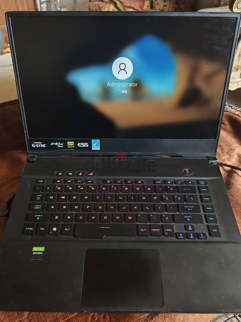 ASUS ROG ZEYPHRUS S 1
