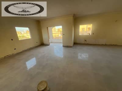 Apartment for rent in the Fifth Settlement (Investors Area)—suitable for residential or administrative use. Located opposite the Mohamed Naguib Axis,