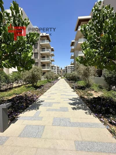 3-room apartment in ultra-super lux finishing - immediate delivery in The Address East compound, a prime location in the extension of the Golden Square