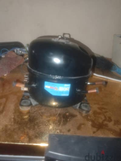 ماطور تلاجه جديد بجميع مشتملاته