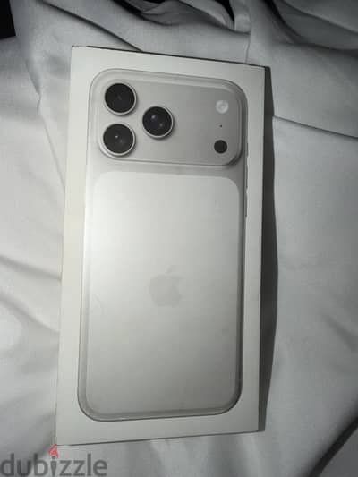 Apple - iPhone 17 Pro Max