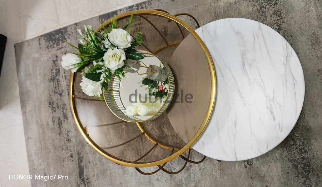 small salon middle table 1