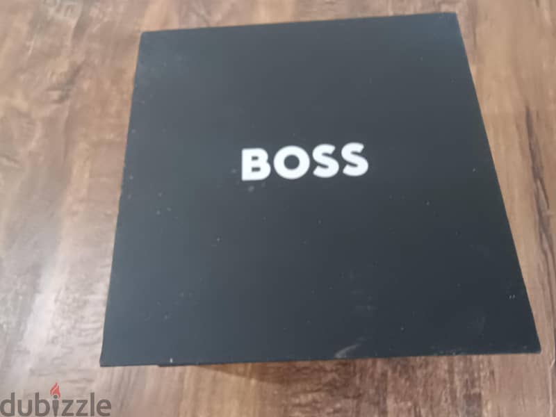 HUGO boss watch like new 2