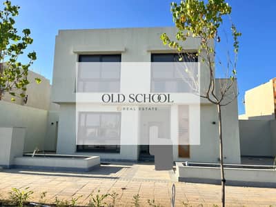 Standalone Villa for sale very prime location ready to move Semi finished in playa Ghazala North Coast