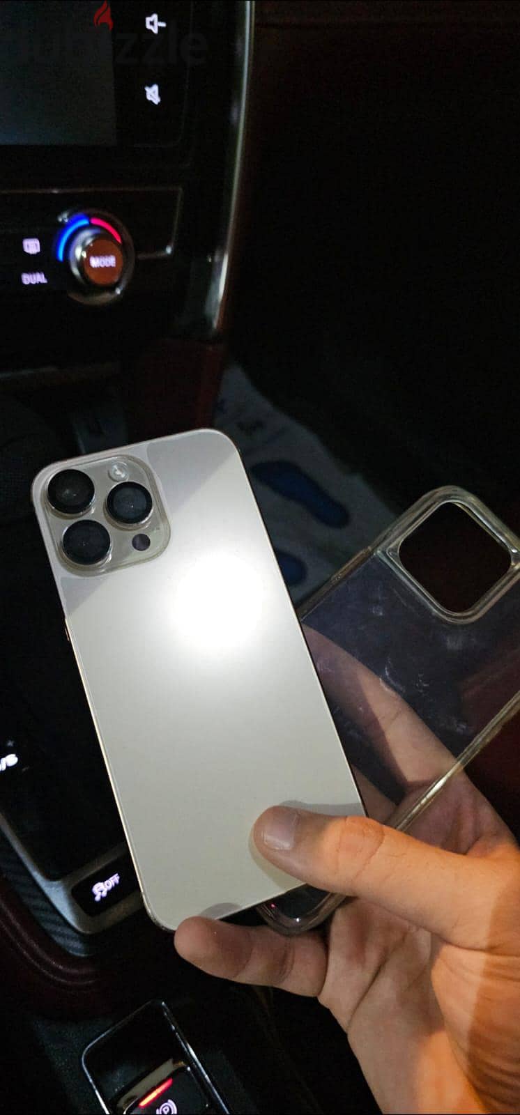 Apple - iPhone 16 Pro Max 3