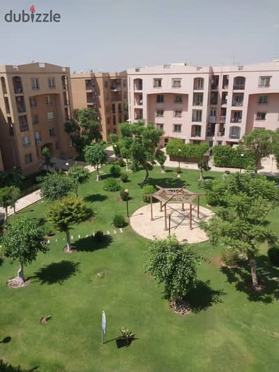 160 sqm apartment for sale in Al Rehab; prime location near Services.