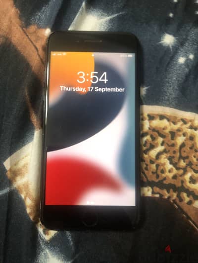 Apple - iPhone 7