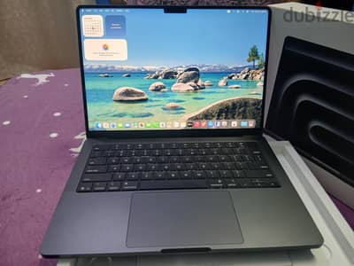 MacBook Pro M5 14 inch 2026