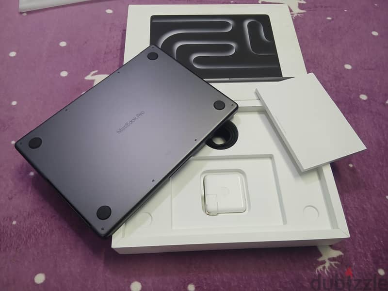 MacBook Pro M5 14 inch 2026 5