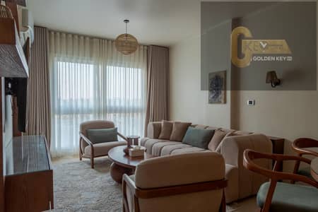 شقة مميزة للإيجار في موقع حيوي، تشطيب راقٍ وموقع ممتاز، فرصة رائعة للسكن والاستثمار، مناسبة للعائلات والأفراد، وقريبة من جميع الخدمات والمواصلات اليوم