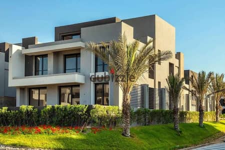 Seize opportunity lowest price La Vista own standalone villa El Patio Town heart Fifth Settlement next Mivida Hyde Park mins AUC