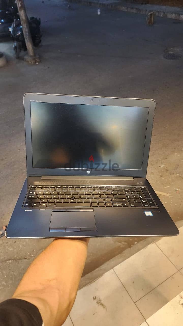 hp zbook g3 xeon Nvidia quadro 2g 4