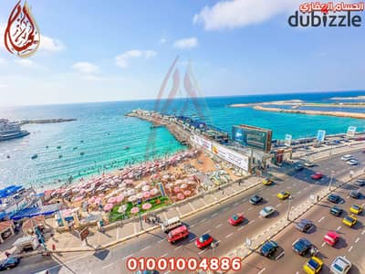 Apartment for sale in Gleem directly overlooking the sea 185 square meters, with four sea views