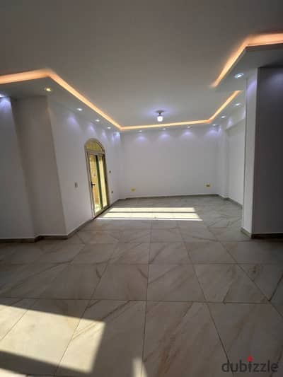 Apartment for rent in South Academy