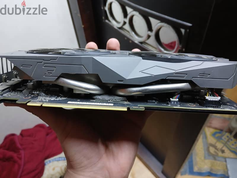 Asus Rog Strix 1650 Super 4