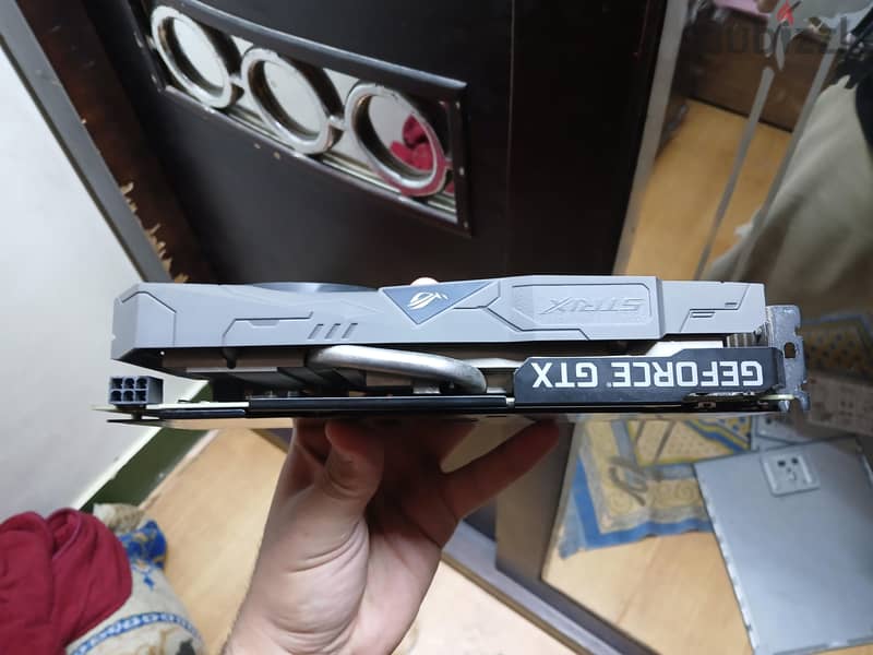 Asus Rog Strix 1650 Super 5