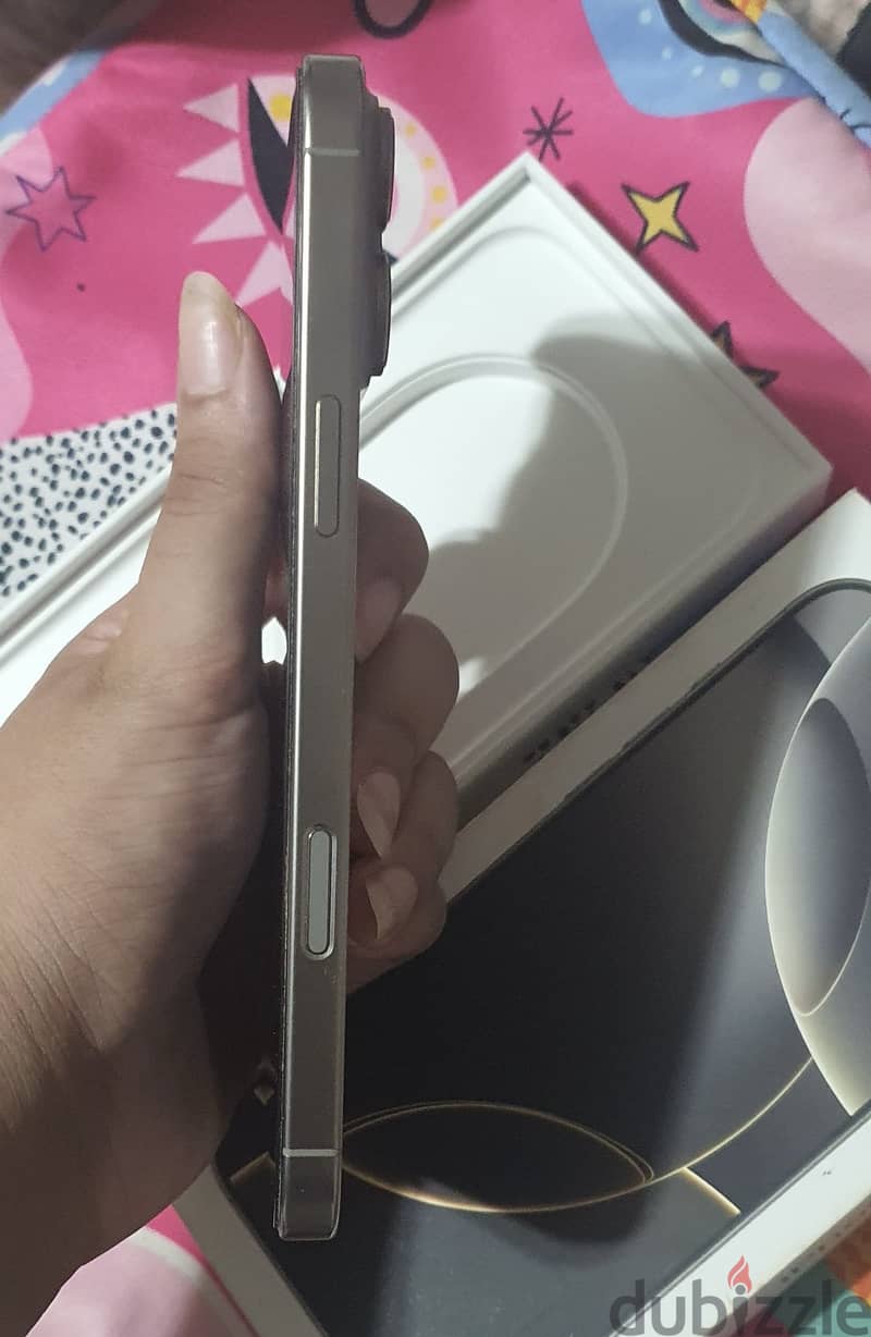 Apple - iPhone 16 Pro Max 1