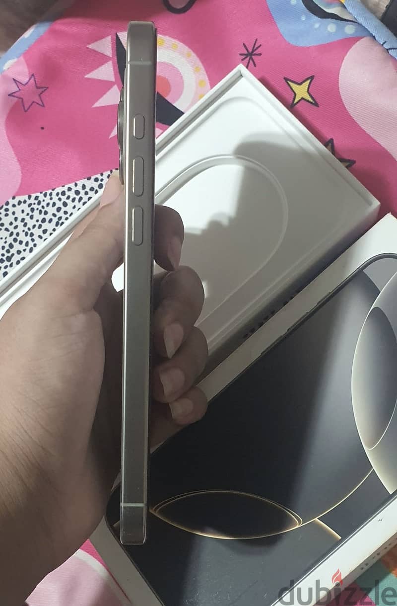 Apple - iPhone 16 Pro Max 3