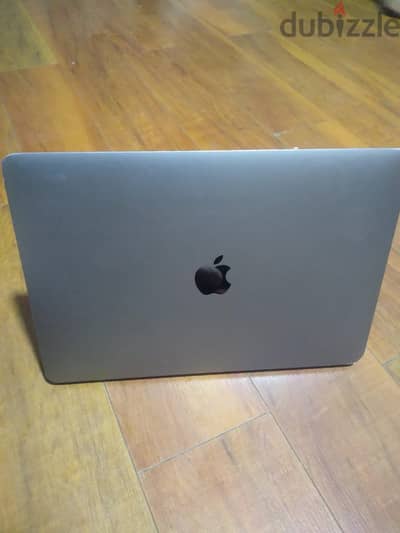 ‏MacBook Pro M1 للبيع – حالة ممتازة جدًا