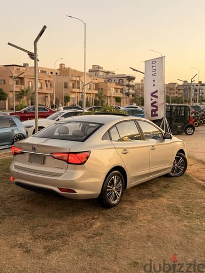 ام جى ام جي 5 2021