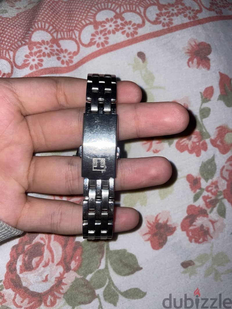 Woman’s watch 1