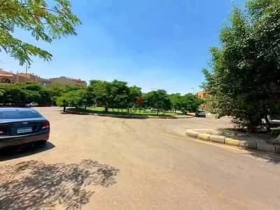 شقه بالتجمع الاول ٢٠٠ متر