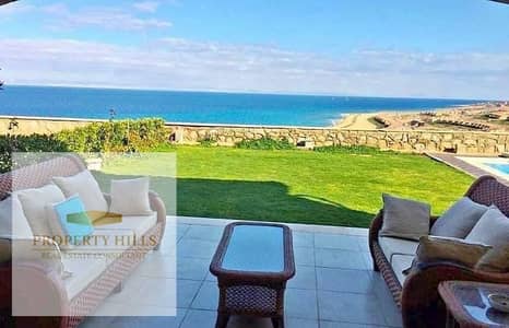 The villa with a 40% discount, second row on the beach, with a clear view of the sea in the hills of Ain Sokhna