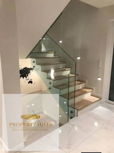 S-Villa for Sale | Sarai Compound    239 sqm S-Villa for sale at nearly 50% below the final market price    Located just minutes away from the America