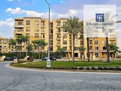 شقه 3 غرف بحري بفيو مميز بمقدم مليون جنيه وتقسيط حتي علي 12 سنه بدون فوائد بكمبوند سراي بمرحله رويال ريزيدنس علي طريق السويس
