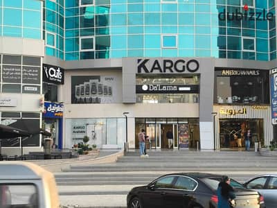 محل متشطب استلام فوري متاح للبيع والايجار في الشيخ زايد