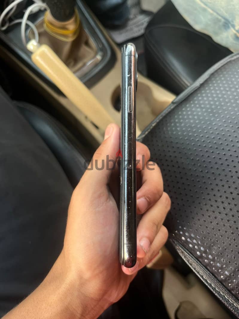 Apple - iPhone 11 Pro 1