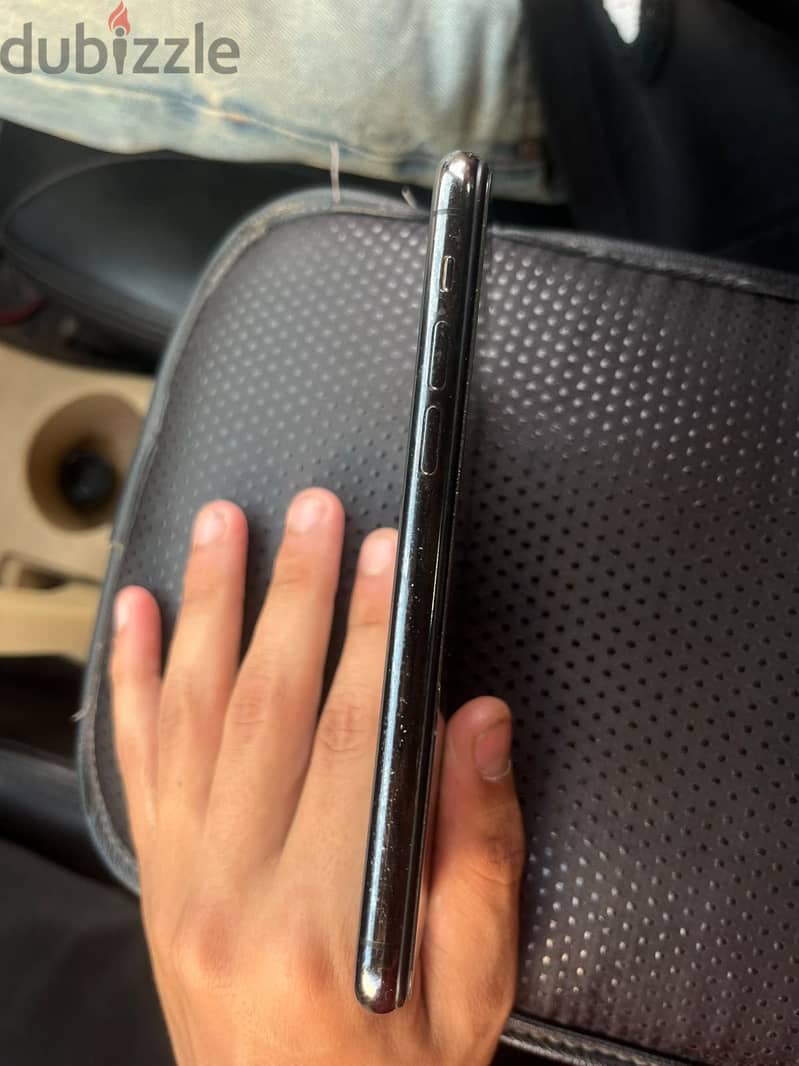Apple - iPhone 11 Pro 4