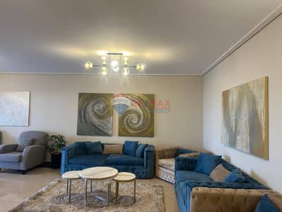 Garden apartment -Fully furnished-Pyramids view