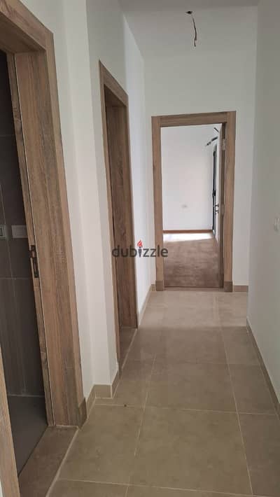 For rent, a 160-meter ultra-super luxury apartment in fifth square, Al-Marasem