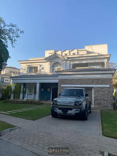 فيلا كورنر استلام فوري تشطيب VIP في قلب التجمع الخامس MOUNTAIN VIEW بجوار HYDE PARK . PALM HILLS . MIVIDA . LAVISTA