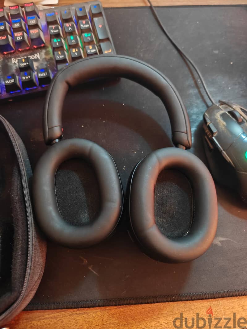 sony wh-1000xm5 1