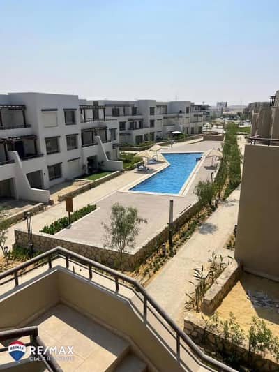 بنتهاوس متشطب جاهز للسكن في هاسيندا ويست الساحل الشمالي دايركت ع pool