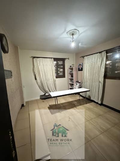 Huge space and flexible layout. . A 210m² apartment in "Ninth District" at an excellent investment price!