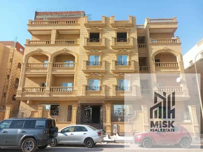 Apartment for Sale in El Obour 9th District, 190 sqm, Semi-Finished, 3 Bedrooms, 3 Bath-rooms and Open View.