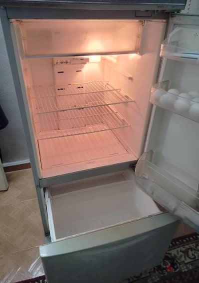 تلاجه 3 باب